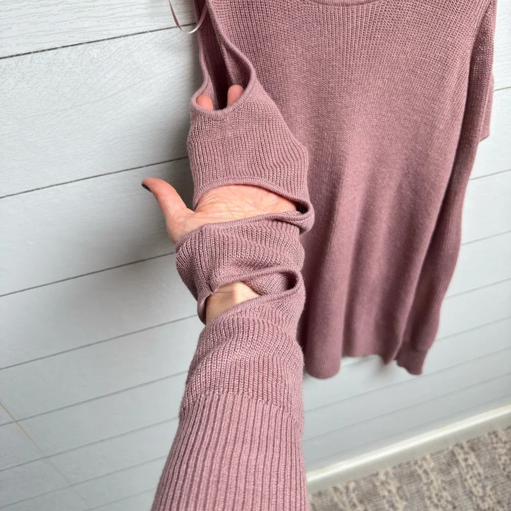 Hippie Rose | Mauve Cutout Sleeve Sweater – Soft Edge | Size L